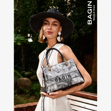 BAGIN Túi Quai Xách Logo Thêu Sang Trọng - Công Sở & Tiệc Đón Tết, Giá 309,881 VND 5