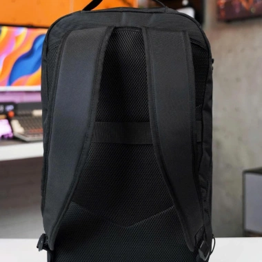 Balo Bóng Đá Hier Active Chính Hãng - Ngăn giày riêng, ngăn laptop 15 inch, đai cài vali, chỉ 360.000₫