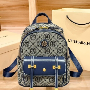 Balo Da Cao Cấp Nữ Size 25cm - Thời Trang Sang Trọng, Giá 799.000đ Giảm 17% 3 Balo Da Cao Cấp Nữ Size 25cm - Thời Trang Sang Trọng, Giá 799.000đ Giảm 17% 3