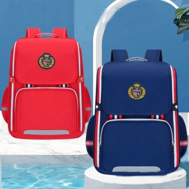 Balo Học Sinh Cao Cấp Siêu Nhẹ Chống Thấm Nước, Màu Size Ngẫu Nhiên - Giá 230k