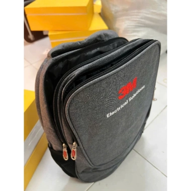 Balô Laptop Chống Sốc Bảo Vệ An Toàn, Ngăn Đựng Đa Năng, Giá Ưu Đãi 75.000đ