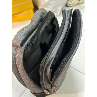 Balô Laptop Chống Sốc Bảo Vệ An Toàn, Ngăn Đựng Đa Năng, Giá Ưu Đãi 75.000đ
