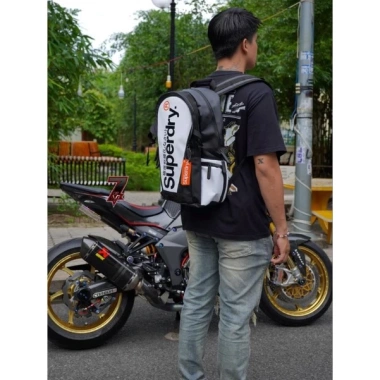 Balo laptop Superdry chống nước, thời trang, giá chỉ 289.000₫ giảm mạnh 4 Balo laptop Superdry chống nước, thời trang, giá chỉ 289.000₫ giảm mạnh 4