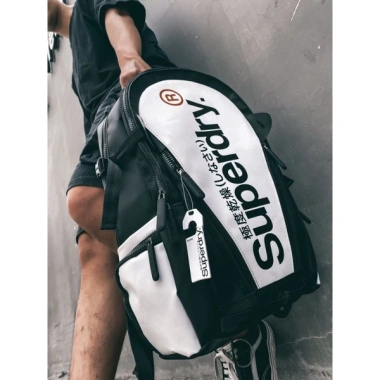 Balo laptop Superdry chống nước, thời trang, giá chỉ 289.000₫ giảm mạnh 7 Balo laptop Superdry chống nước, thời trang, giá chỉ 289.000₫ giảm mạnh 7