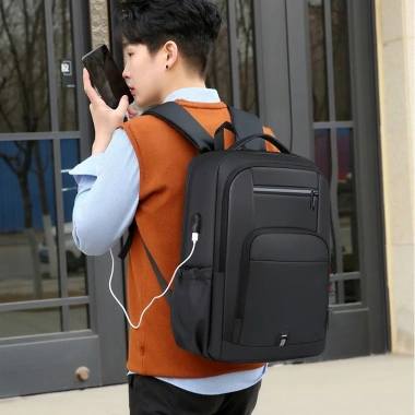 Balo nam cao cấp CL2.215 - Túi đựng laptop dung tích lớn, giảm giá 699k