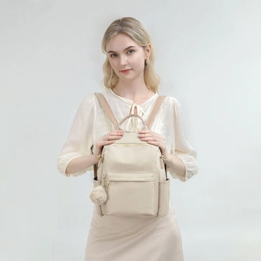 Balo nữ FOXER chống trộm Canvas 30L – Thiết kế học sinh thời trang, giảm 15% 4 Balo nữ FOXER chống trộm Canvas 30L – Thiết kế học sinh thời trang, giảm 15% 4