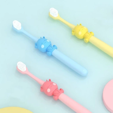 Bàn chải đánh răng bé lông mềm hình bò sữa dễ thương, phù hợp 2-5 tuổi, giá 25.000 đồng 7