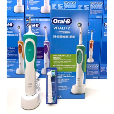 Bàn Chải Đánh Răng Điện Oral-B Vitality D12 D100 Chính Hãng Nhạy Cảm Giá 499.000