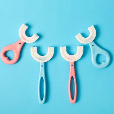Bàn chải đánh răng U WEETW Silicone cho bé 2-12 tuổi – Tay cầm tiện lợi, giá ưu đãi 39.600đ 8
