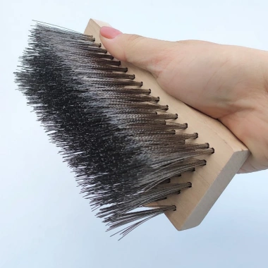 Bàn Chải Sắt Cầm Tay 15cm - Chà Cọ Rêu, Vệ Sinh Sân, Rửa Sàn, Giá 30.000 4 Bàn Chải Sắt Cầm Tay 15cm - Chà Cọ Rêu, Vệ Sinh Sân, Rửa Sàn, Giá 30.000 4