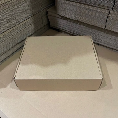 Bán Gài Đựng Ốp Lưng 20 Hộp Size 18x12x4cm Phụ Kiện Khuyến Mãi Giá 42.000 VND