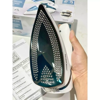 Bàn là hơi nước mini SILVERCREST SDBRK 1.000 A1 - Du lịch, 1.000W, giảm còn 983.200đ