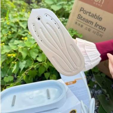 Bàn Ủi Hơi Nước Cầm Tay JIWON Korea JW-2.879 – Mini Nhỏ Gọn, Mạnh Mẽ, Giá Ưu Đãi 399.500₫ 4