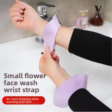 Băng Đeo Tay Rửa Mặt Chống Tràn Nước Silicone Đa Màu - JULEP BEAUTY Giá 14.500 VND