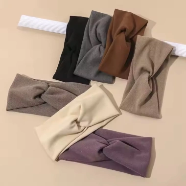Băng Đô Cài Tóc Bản Rộng Co Giãn Hàn Quốc - Nhiều Màu Sắc, Tạo Kiểu Nhanh, Giá 33.000 VND JULEP BEAUTY