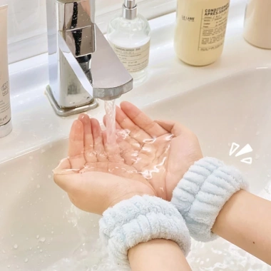 Băng đô cài tóc rửa mặt bản rộng co giãn, chống trượt, phong cách Hàn Quốc dễ thương cho nam - 17.000₫ 7