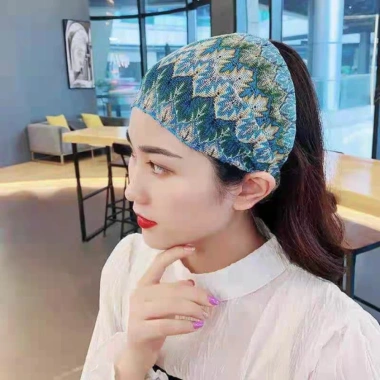 Băng đô màu xám họa tiết dân tộc - Che tóc tiện lợi, giá chỉ 33.000₫