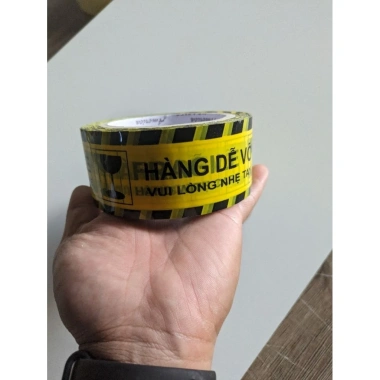 Băng keo gói hàng dễ vỡ, dính chắc, giảm giá 22.000đ - Đảm bảo an toàn cho hàng hoá nhanh chóng