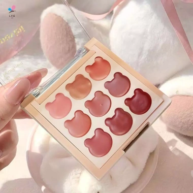 Bảng màu 9 Màu Matte Velvet Lip Mud - Lip và Cheek Dual Use Lady Beauty, Giá 51.700₫ 9 Bảng màu 9 Màu Matte Velvet Lip Mud - Lip và Cheek Dual Use Lady Beauty, Giá 51.700₫ 9