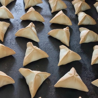 Bánh 3 gốc nhân dừa nướng Sóc Trăng - Thơm ngon, giá chỉ 35.000₫, giảm từ 44.800