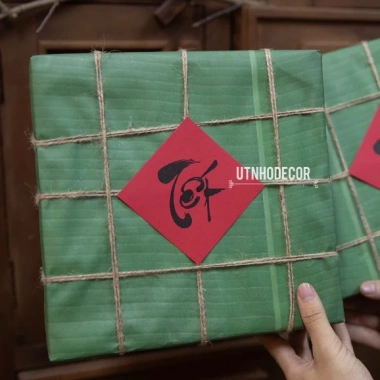 Bánh chưng giả gói giấy kraft trang trí Tết – Giá 1 bánh 31.500₫, bền đẹp 7