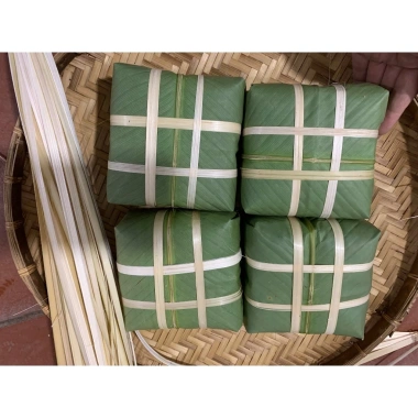 Bánh Chưng Truyền Thống 1kg Vị Bắc - Gạo Nếp Cái Hoa Vàng, Đậu Xanh Thịt Ba Chỉ, Ăn Nhanh, Dự Trữ Picnic Giá 77.600đ 8