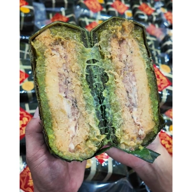Bánh Chưng Tươi Tiệt Trùng Cô Hương Béo 1.200g - Giá 140k, Ngon Lạ, Bảo Quản Dễ 2 Bánh Chưng Tươi Tiệt Trùng Cô Hương Béo 1.200g - Giá 140k, Ngon Lạ, Bảo Quản Dễ 2