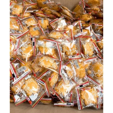 Bánh Cua Nhân Kem Bơ Sữa 250g - Giá 54.000đ, thơm béo, ngọt mềm, khuyến mại 6