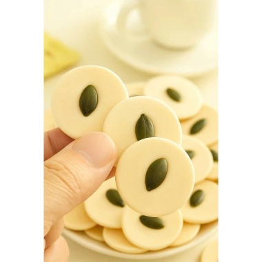 Bánh đồng tiền kẹp hạt bí xanh, hạt điều, hạnh nhân – Giòn thơm, dinh dưỡng, giá 45.000₫ 3