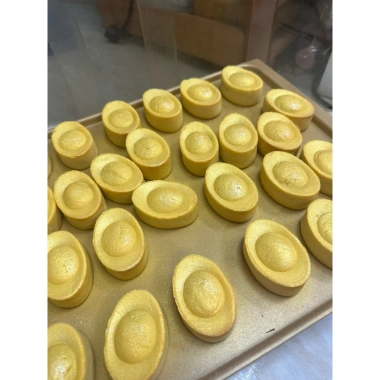 Bánh dứa thỏi vàng Thần Tài ngày Tết - Đặc sản Tết, vị dứa ngọt tự nhiên, giảm còn 339.000đ
