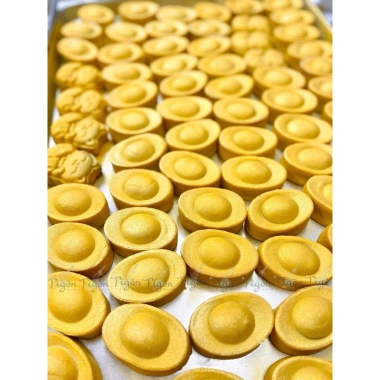 Bánh dứa thỏi vàng Thần Tài ngày Tết - Đặc sản Tết, vị dứa ngọt tự nhiên, giảm còn 339.000đ