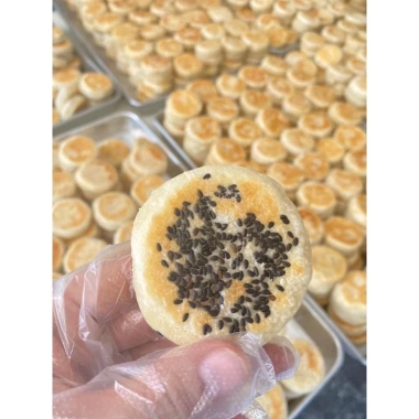 Bánh Hạt Óc Chó Thơm Ngon, Dinh Dưỡng, Không Hút Chân - Giá chỉ 89.000 VND