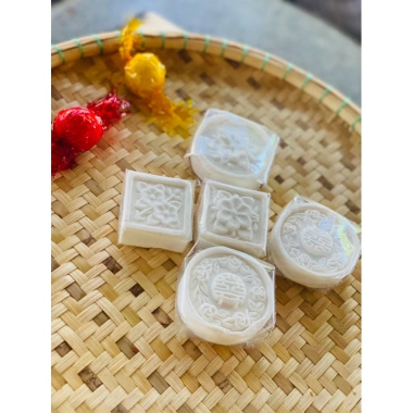 Bánh In Nhân Mè Đậu mềm dẻo thơm, combo 5 cái chay mặn, giảm còn 25.000 VND