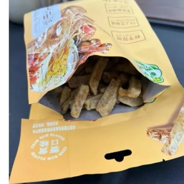 Bánh Khoai Môn Trứng Cua Muối Không Cay 75g - Giòn Tan, Thơm Ngon, Đúng Vị, Mặn Ngọt, Giá 39.000₫