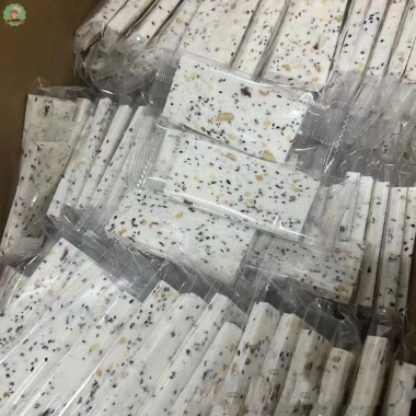 Bánh Lát Mây 1.000 lớp mềm xốp không đường, hạt óc chó, mè đen - bữa sáng dinh dưỡng cho gia đình, chỉ 99.000₫