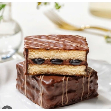 Bánh Mềm OPERA ORION 16 chiếc - Hộp Quà Tặng Tết 2.025, Túi Giấy, Giá Ưu Đãi 155.000đ 2
