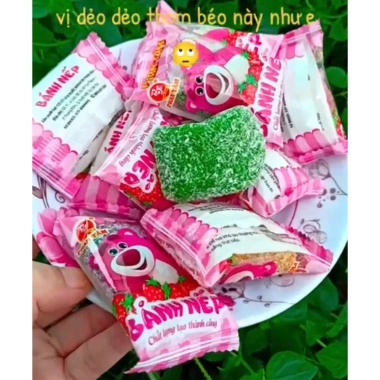 Bánh Nếp Than Gấu Dâu 1kg 4 Vị Sầu Riêng, Lá Dứa, Dâu, Khoai Môn Giá 35.000 VND