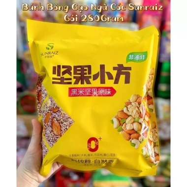Bánh ngũ cốc kẹp hạnh nhân Sunraiz Vàng - Bỏng gạo nếp cẩm mix hạt 280g, giá chỉ 54.000đ 4