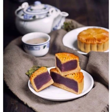Bánh nướng nhân ngọt mềm thơm, giảm giá 21.000 VND - Hương vị truyền thống