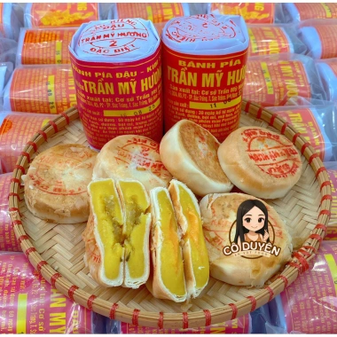 Bánh pía gói giấy Xưa vị trứng muối, mỡ hành - 1 cây 1 vị, 4 cái, giá 70.000đ Bánh pía gói giấy Xưa vị trứng muối, mỡ hành - 1 cây 1 vị, 4 cái, giá 70.000đ
