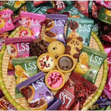 Bánh Quy Bơ Socola LSS Mix 8 Vị Hương Vị Ngày Sản Xuất HSD 9 Tháng 80k 3