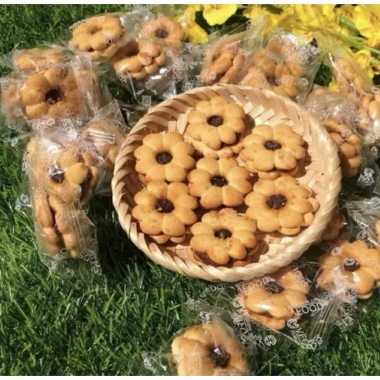 Bánh Quy Bông Mai Nhân Mứt Khóm 500g VFOODS Thái Lan Ăn Vặt Nhà Mầm - 46.5k 3 Bánh Quy Bông Mai Nhân Mứt Khóm 500g VFOODS Thái Lan Ăn Vặt Nhà Mầm - 46.5k 3