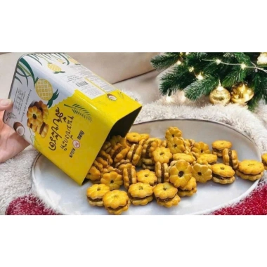 Bánh quy Kilin nhân mứt dứa dừa Thái Lan 400gr hộp thiếc - Giá chỉ 85.000 VND, giá gốc 105.400 6