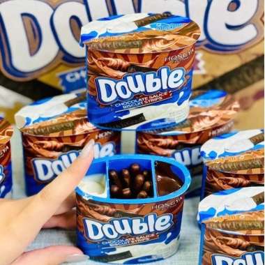 Bánh quy que socola Hongya sốt mix vị Double 12 cốc - Giá chỉ 83.300₫