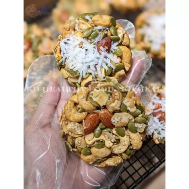 Bánh Super hạt dinh dưỡng KD Shop 400g 10 cái thơm giòn ngọt thanh - Giá 180.000