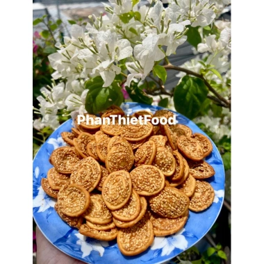 Bánh tai heo mè giòn thơm - Giá giảm 45.000đ (giá gốc 58.050đ), hương mè đậm đà Bánh tai heo mè giòn thơm - Giá giảm 45.000đ (giá gốc 58.050đ), hương mè đậm đà
