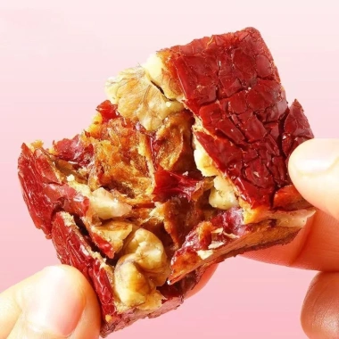 Bánh táo đỏ bổ dưỡng 500g combo tân cương và hạt óc chó – Siêu nghiền, giá 27.500đ 2
