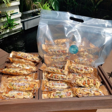 Bánh Thuyền Mix Hạt Dinh Dưỡng - Macca, Hạnh Nhân, Điều, Bí Xanh, Giá 187k 2 Bánh Thuyền Mix Hạt Dinh Dưỡng - Macca, Hạnh Nhân, Điều, Bí Xanh, Giá 187k 2