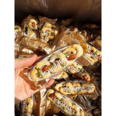 Bánh Thuyền Mix Hạt Dinh Dưỡng - Macca, Hạnh Nhân, Điều, Bí Xanh, Giá 187k