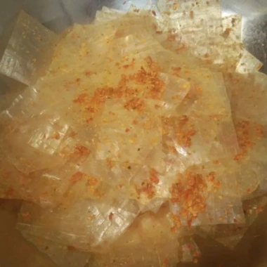 Bánh tráng saté tôm tỏi Long An miêng vuông 1kg - Giòn tan, thơm lạ, chỉ 120.000đ